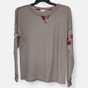 ❣️Woman Size Lg Hem And Thread Top❣️